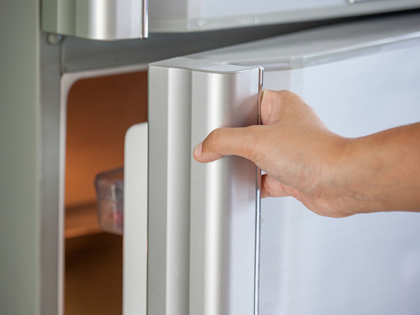 Xử lý tủ lạnh bị đóng tuyết ngăn đá với 8 bước - Công Ty Điện Lạnh